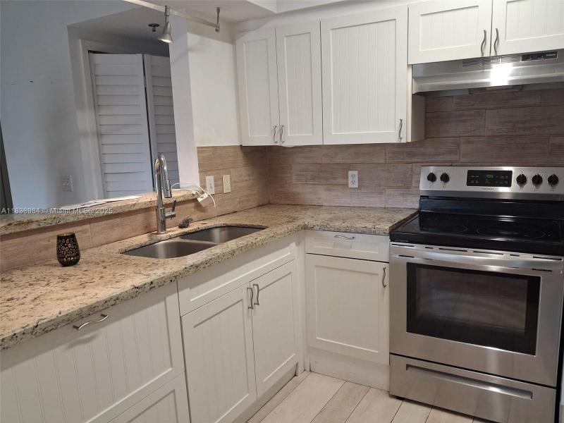 Property photo # 6