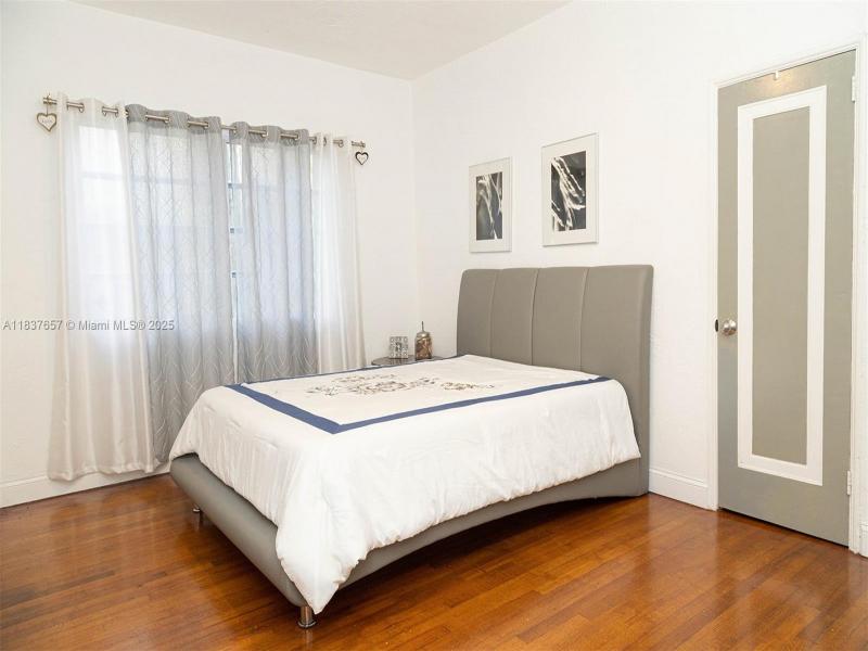 Property photo # 6