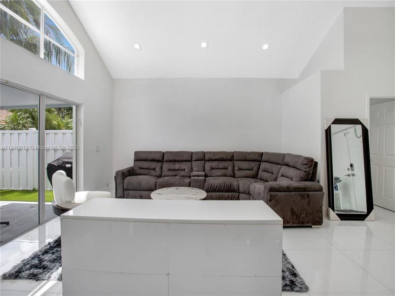 Property photo # 3