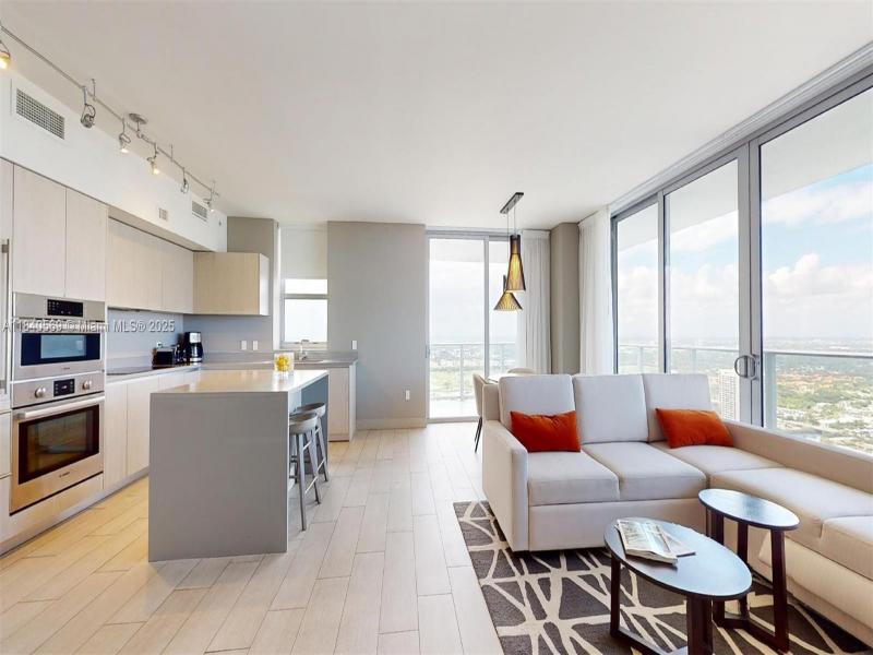 Comprar apartamento no Hyde Beach House T3802