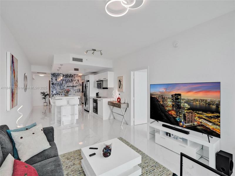 Property photo # 8
