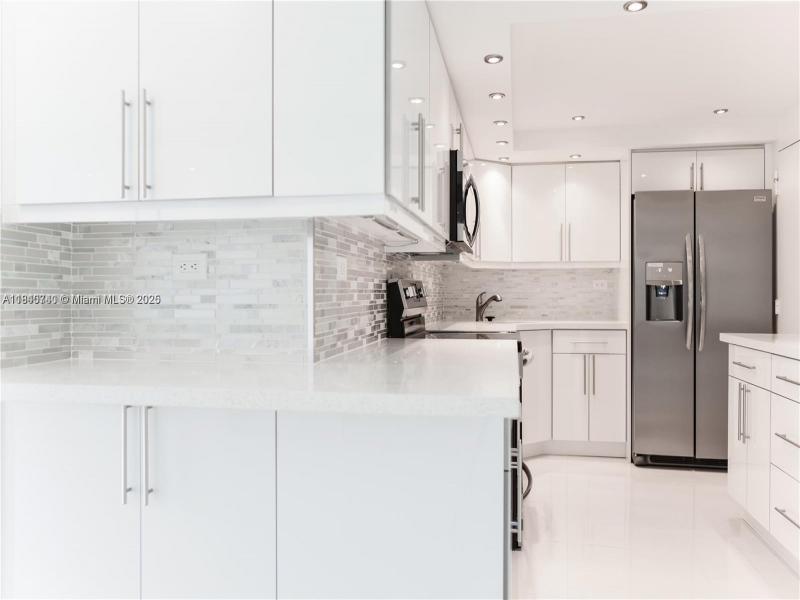 Property photo # 3
