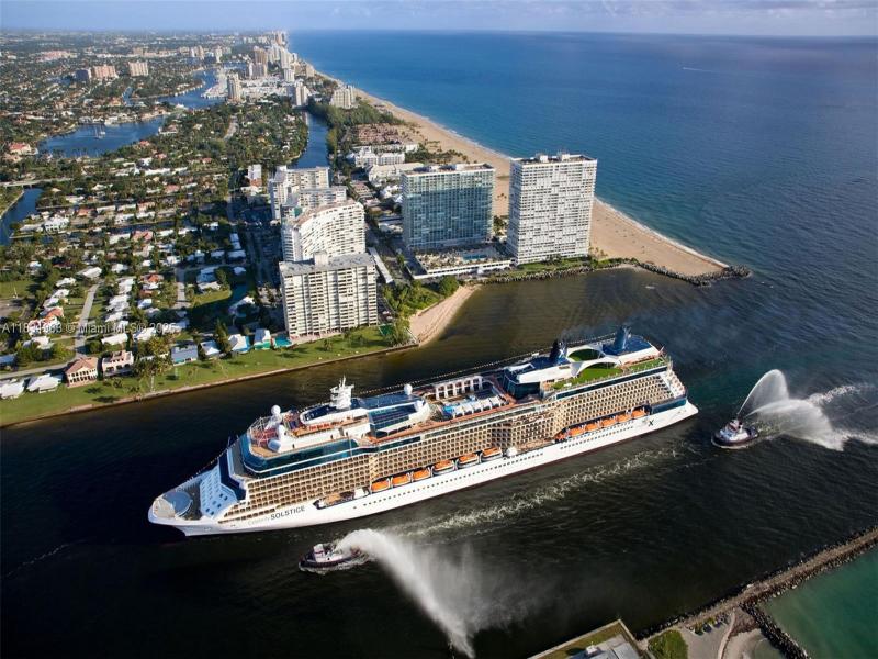 Condo for sale at Point of Americas 1501-2