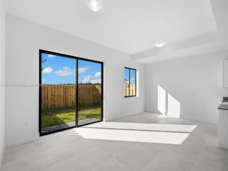 Property photo # 8