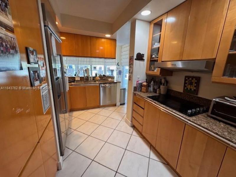 Property photo # 8