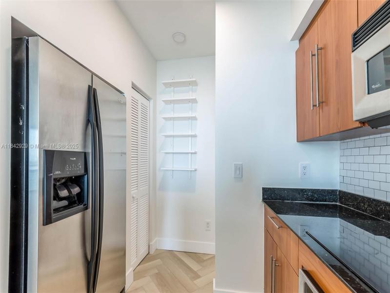 Property photo # 6