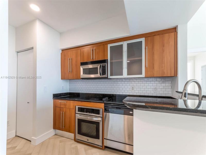 Property photo # 8