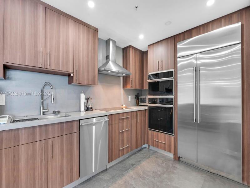 Property photo # 4
