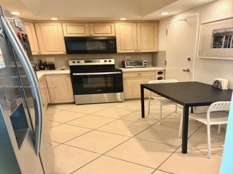 Property photo # 3