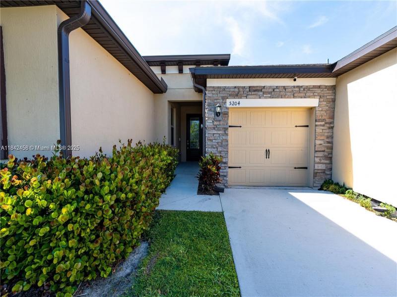 Property photo # 0