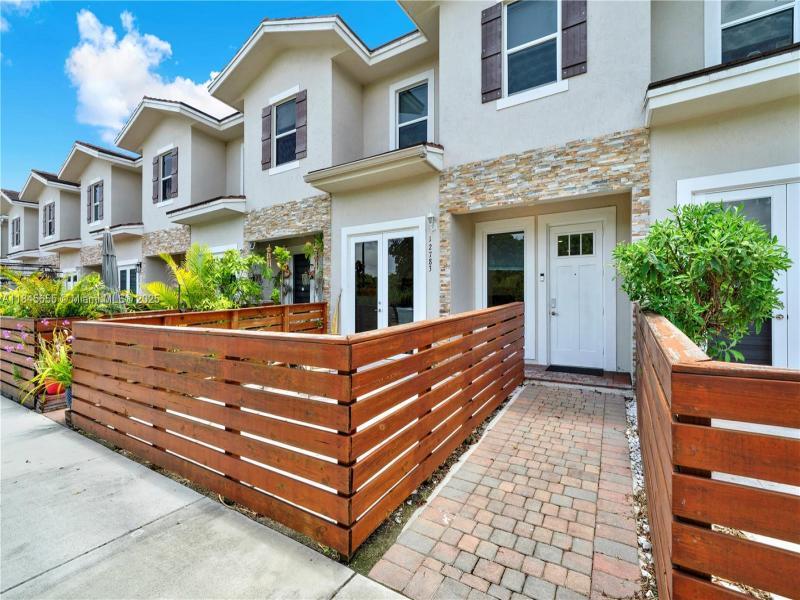 Property photo # 6