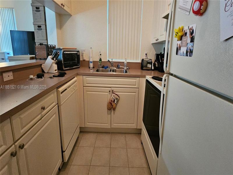 Property photo # 9