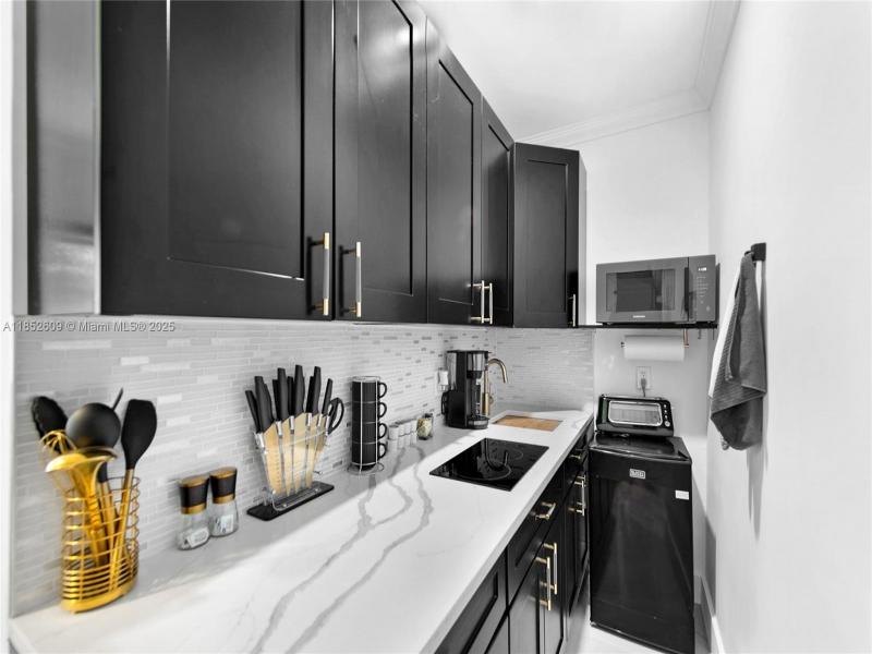 Property photo # 9