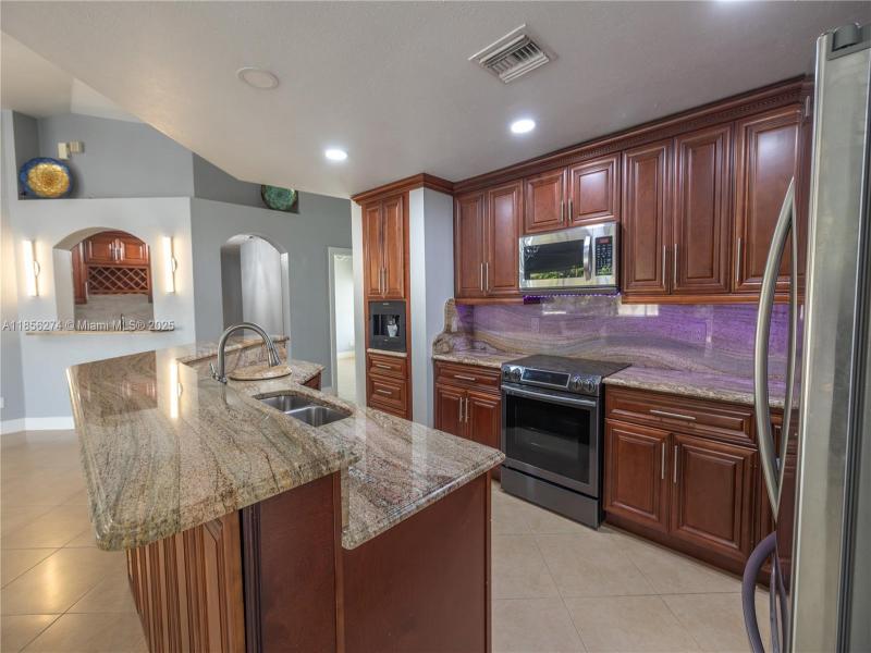 Property photo # 3