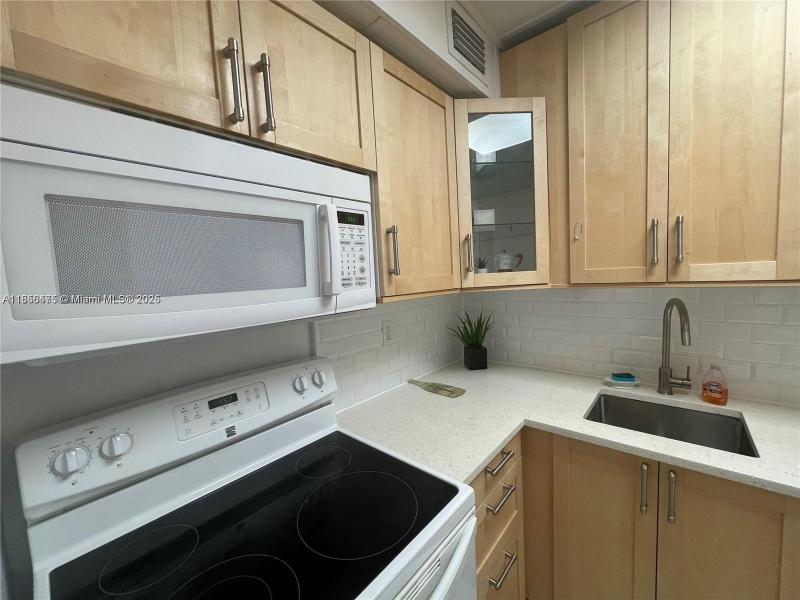 Comprar apartamento en Triton Towers 1420