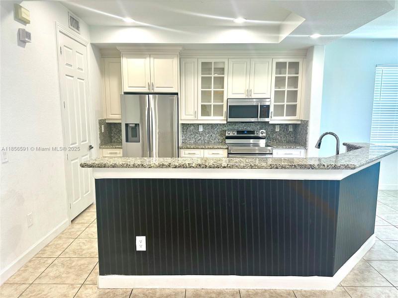 Property photo # 0