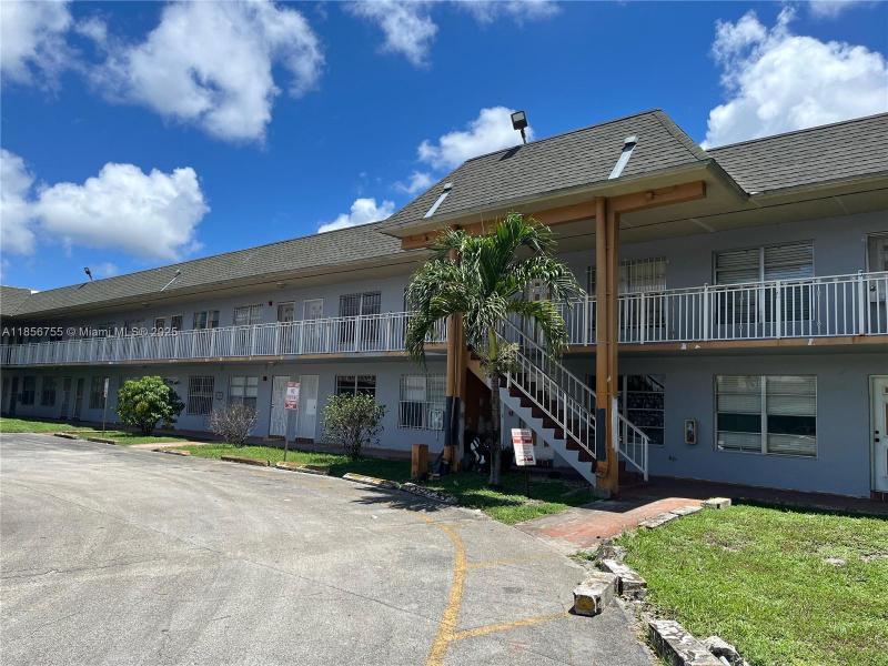 Property photo # 0