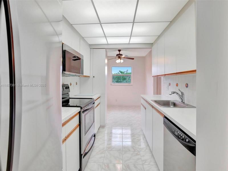 Property photo # 6