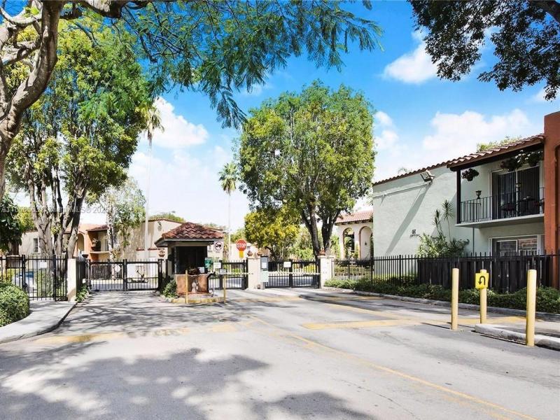 Property photo # 0
