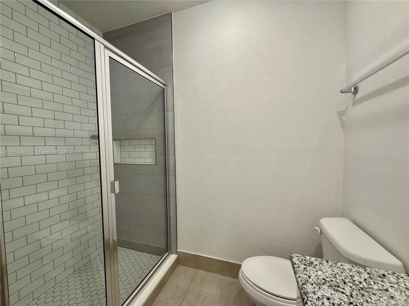 Property photo # 9