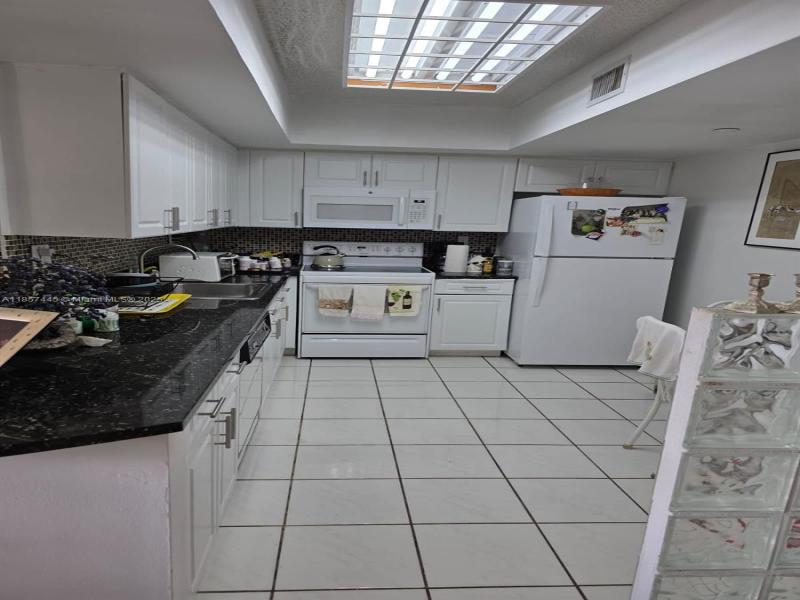 Property photo # 7