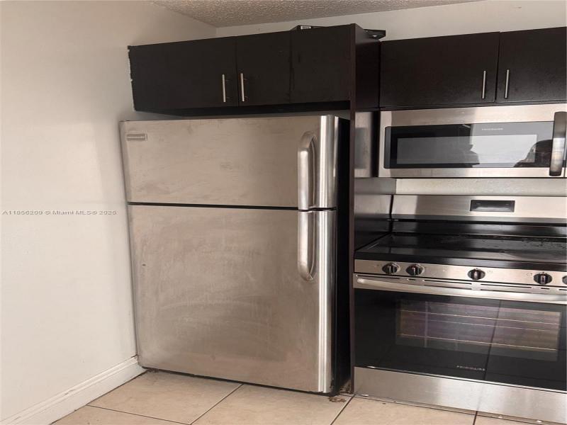 Property photo # 4