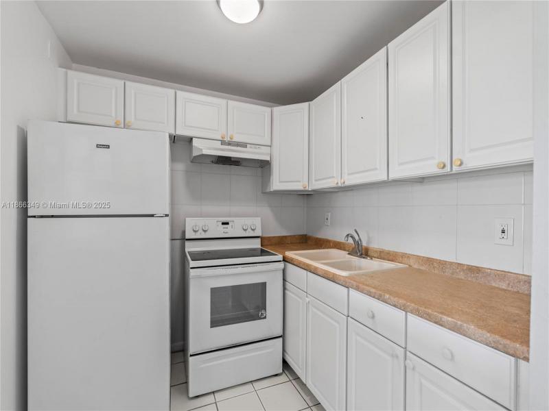 Property photo # 9