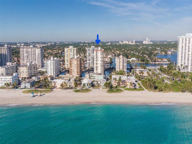 Condo for sale at Oxford Towers 201