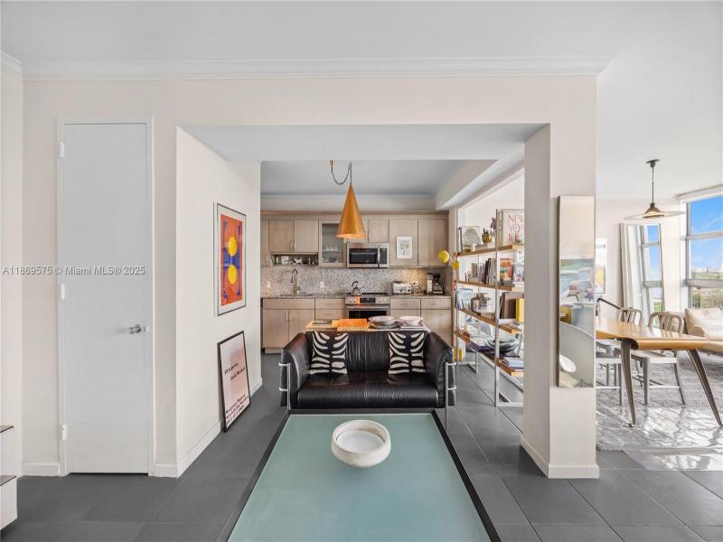 Property photo # 2
