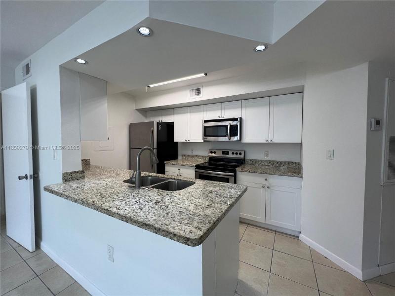 Property photo # 3