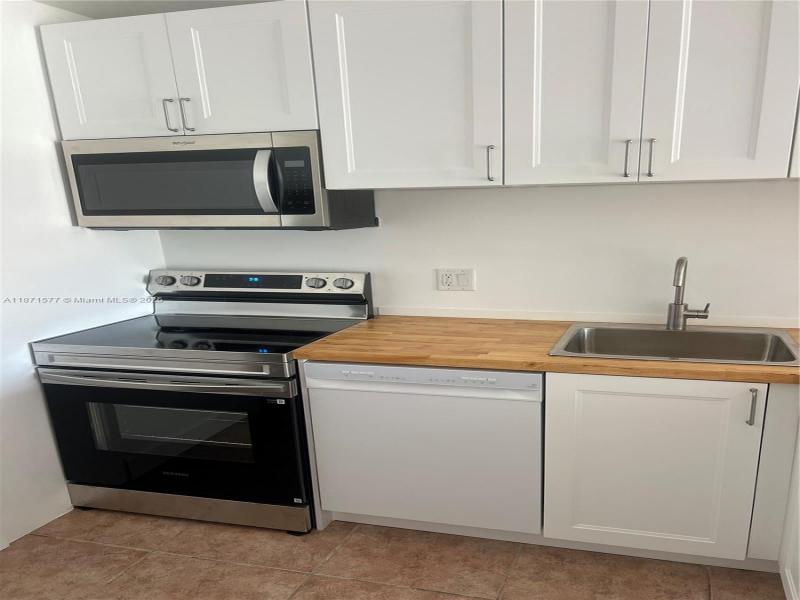 Property photo # 9