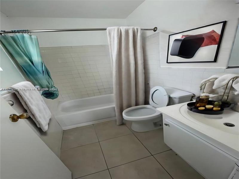 Property photo # 2
