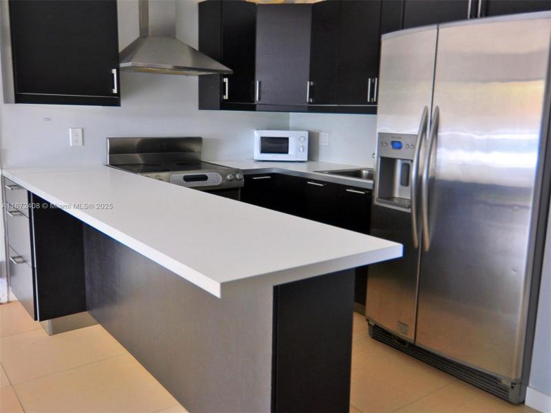 Property photo # 3