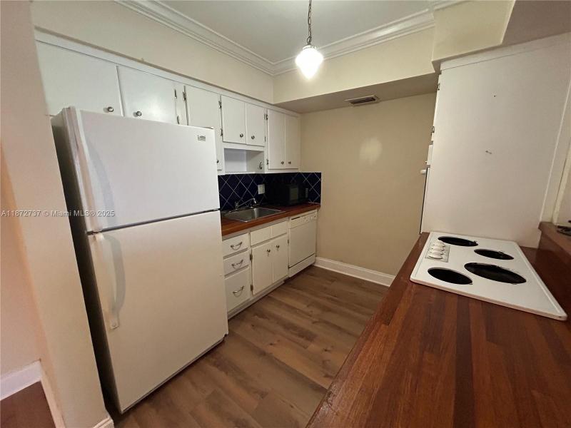 Property photo # 7