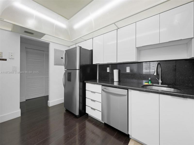 Property photo # 7
