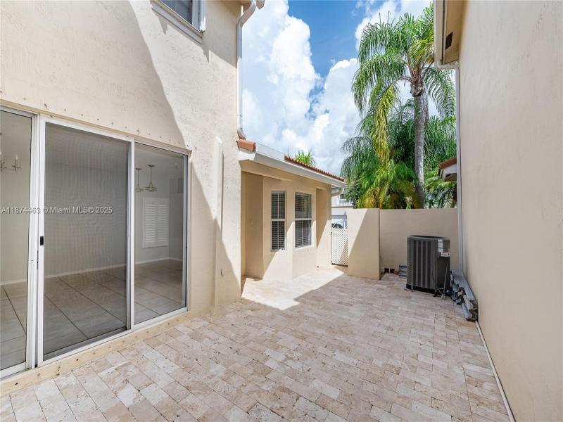 Property photo # 4