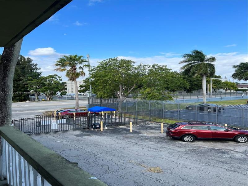 Property photo # 6