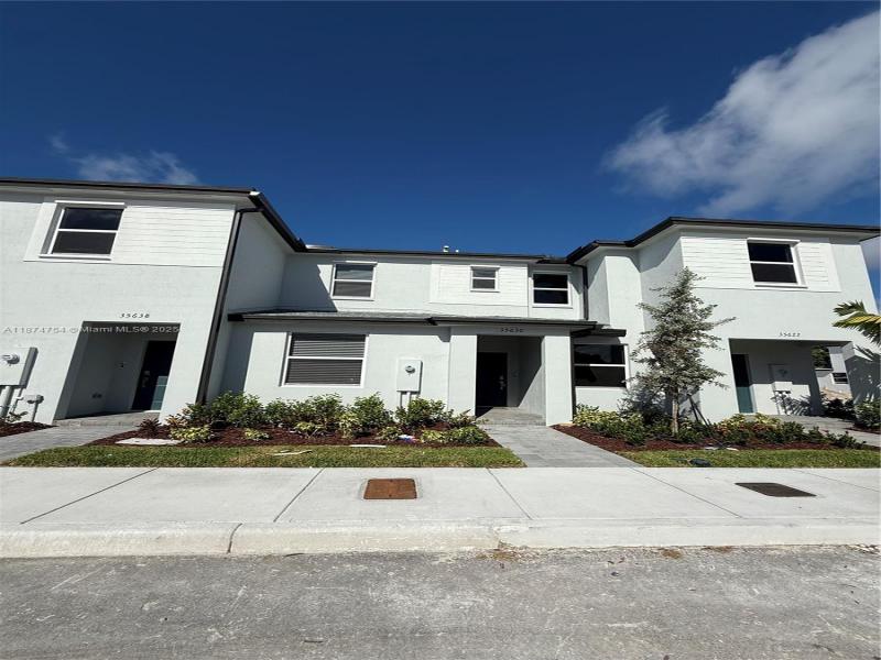 Property photo # 0