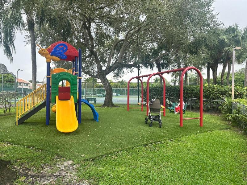 Property photo # 6