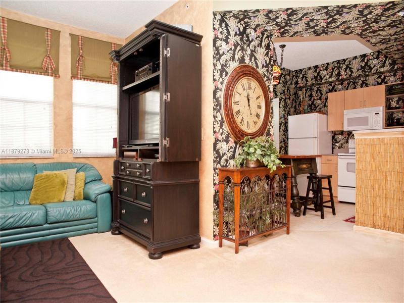 Property photo # 8
