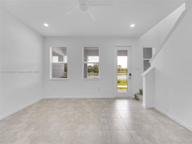 Property photo # 7