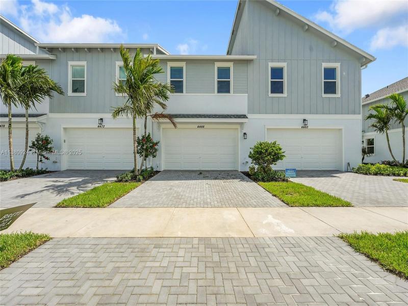 Property photo # 0