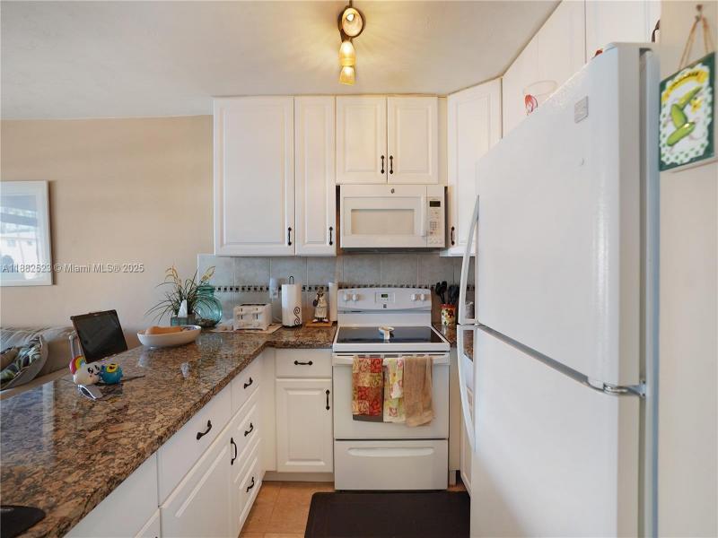 Property photo # 7