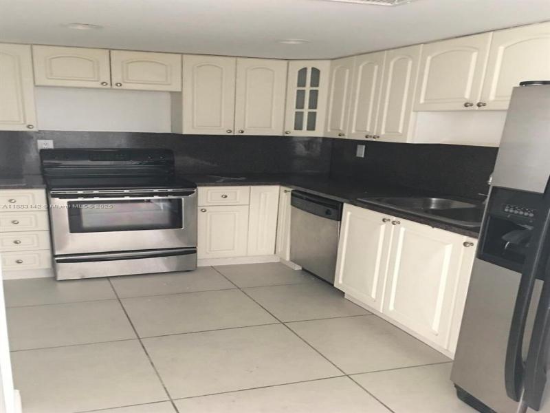 Property photo # 4