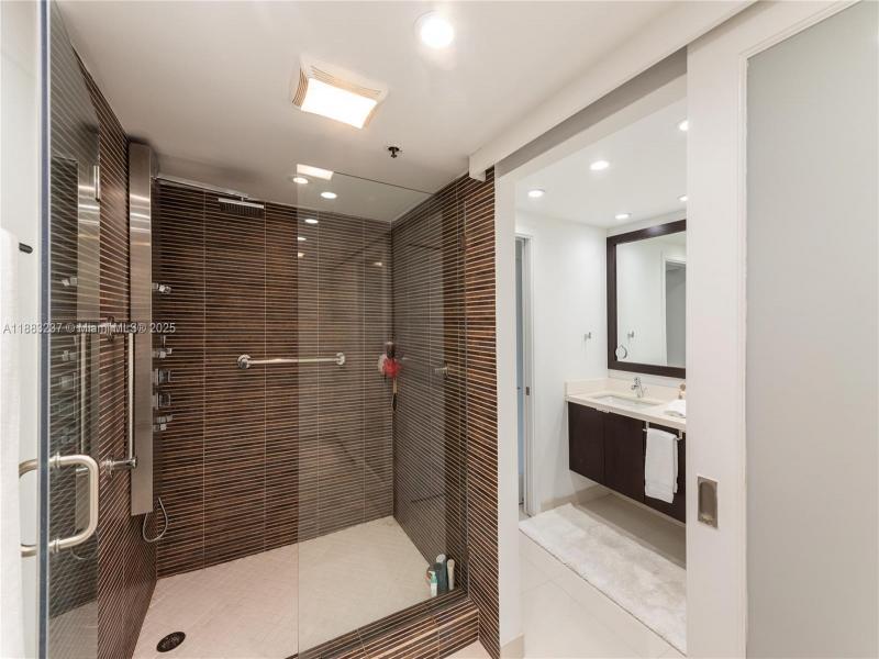 Comprar apartamento en Key Colony II Ocean Sound 227