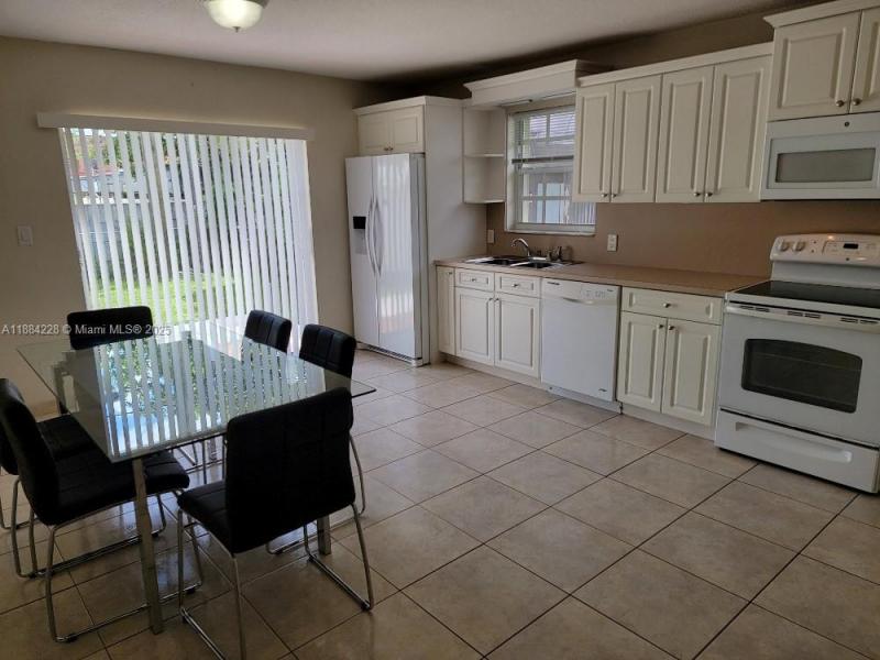 Property photo # 3