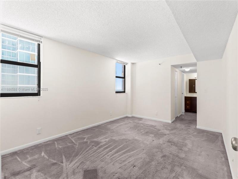 Comprar apartamento en Oceanfront Plaza 608