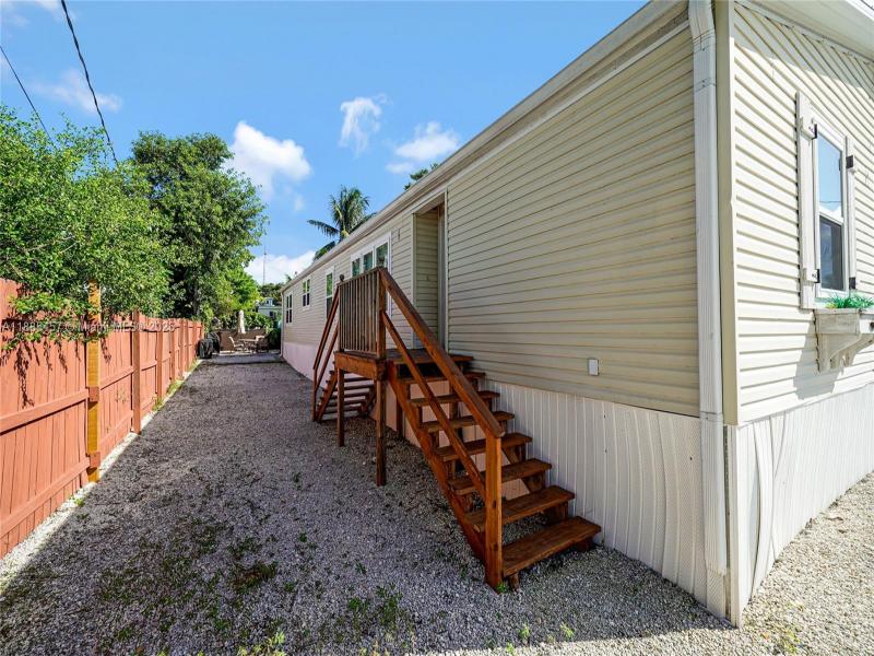 Property photo # 6