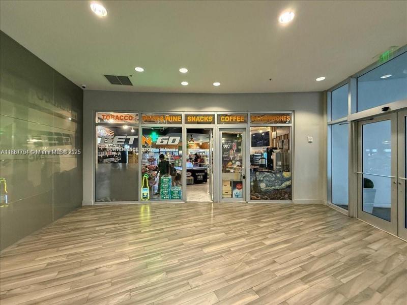 Property photo # 6
