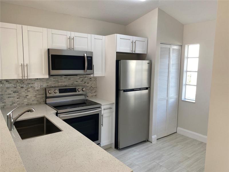 Property photo # 6